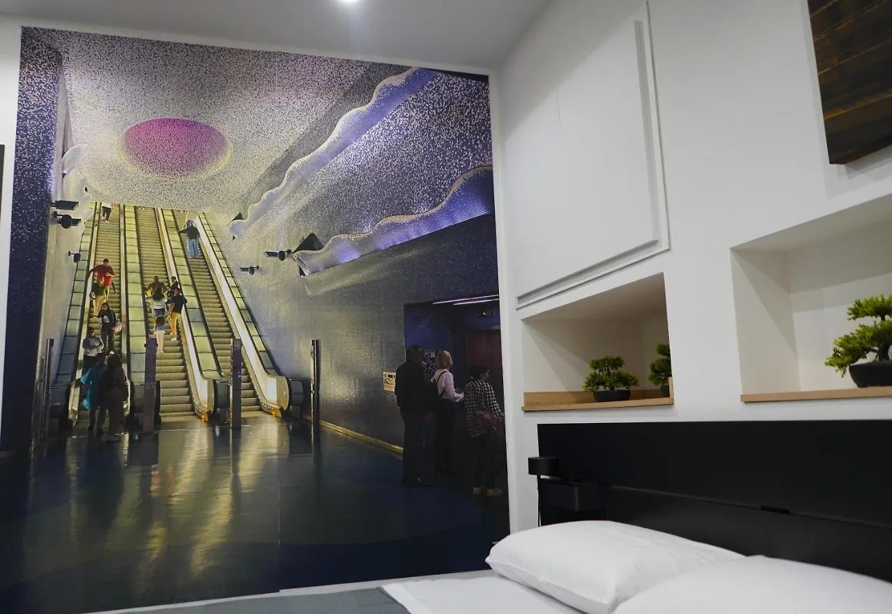 Dimora Metro Santacroce Bed & Breakfast Naples 0*,