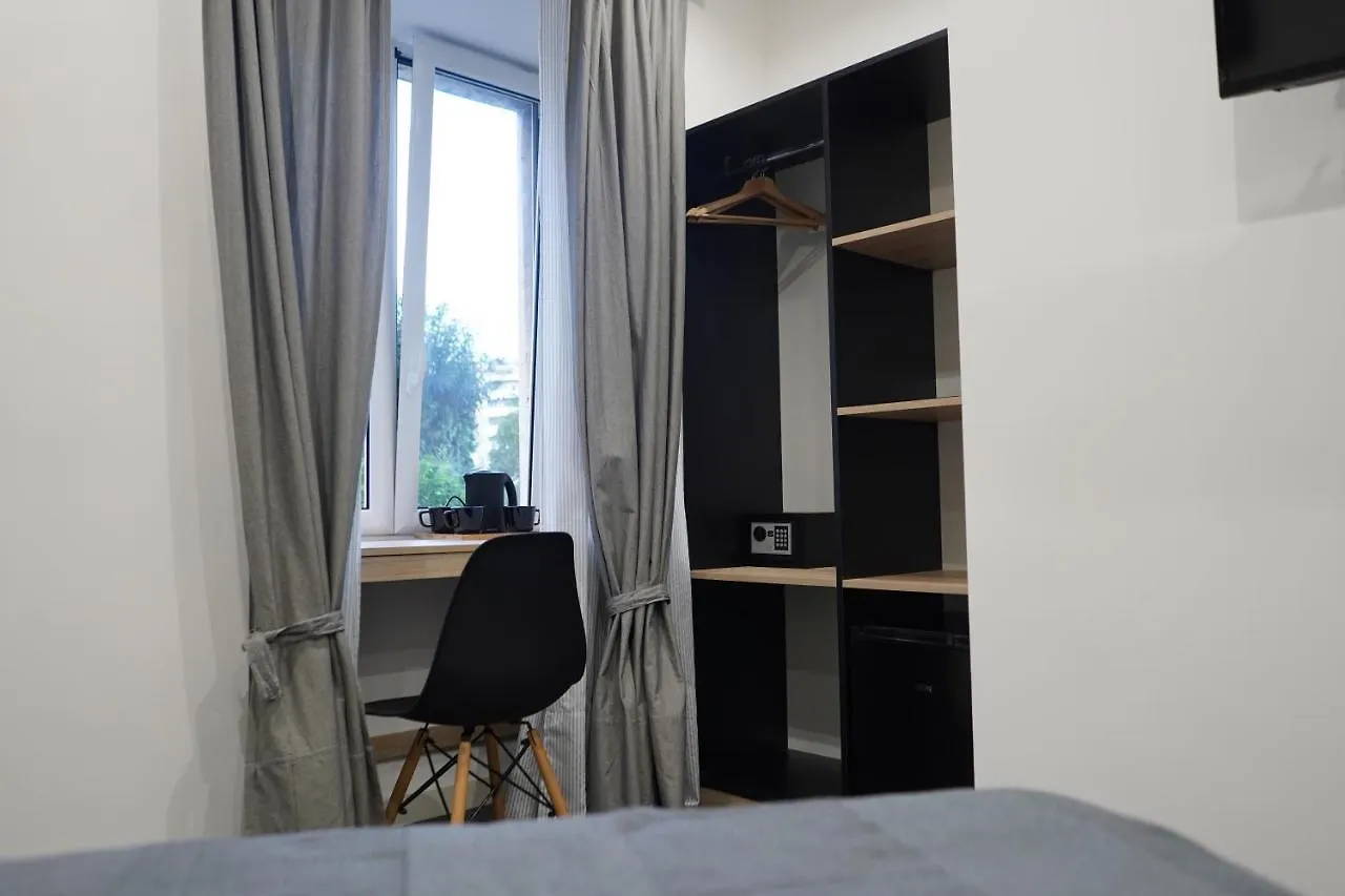 Dimora Metro Santacroce Bed & Breakfast Naples 0*,